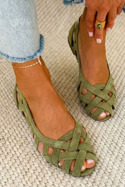 Elowen - Crisscross Knit Sandals
