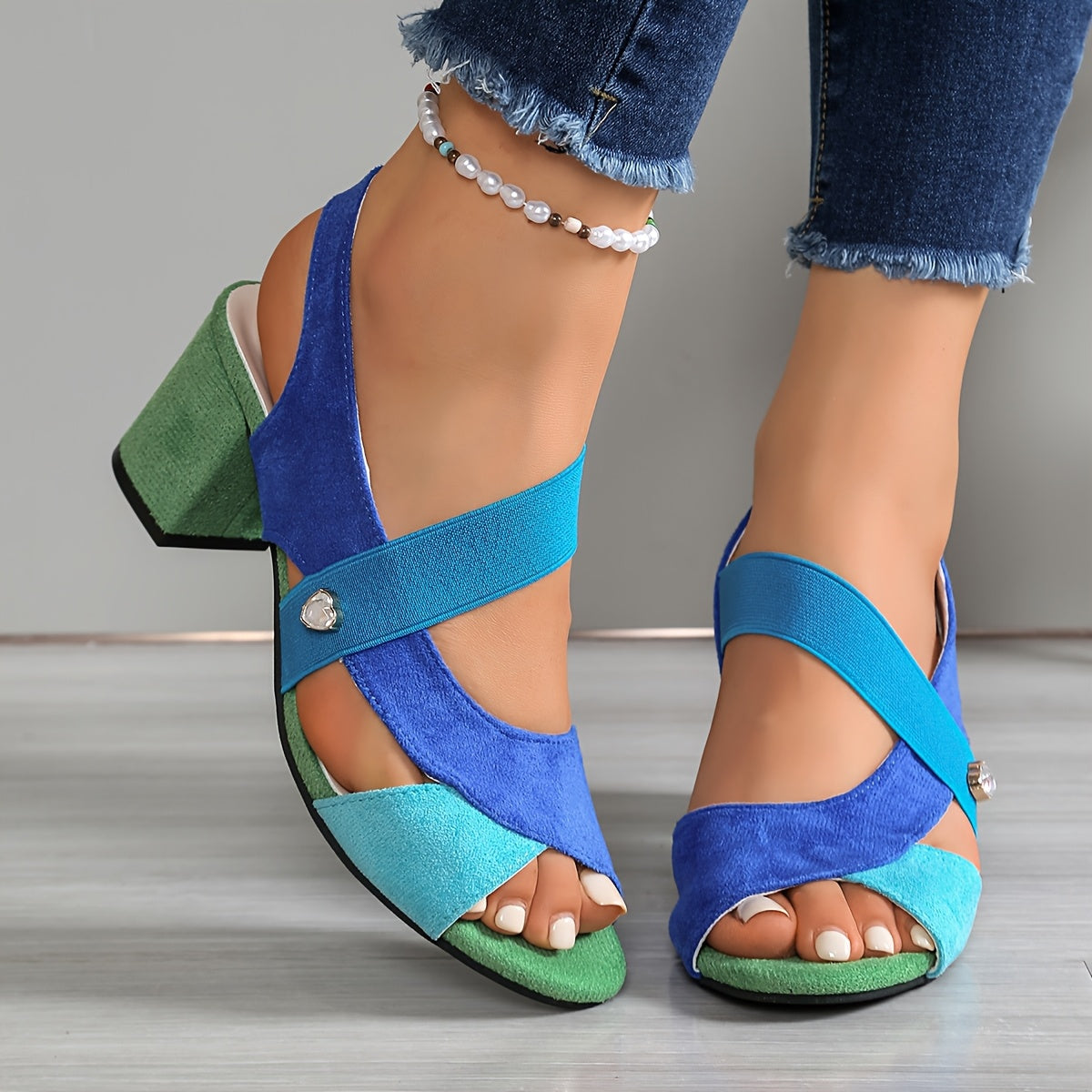 Lynne - Cushioned Heeled Sandals