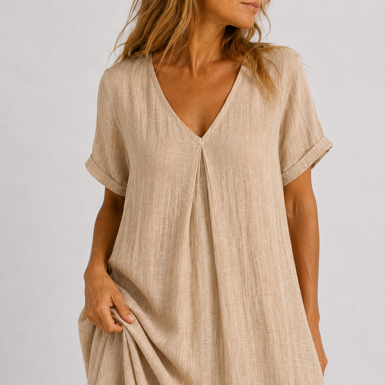 Aveline - Flowing V-Neck Maxi Dress