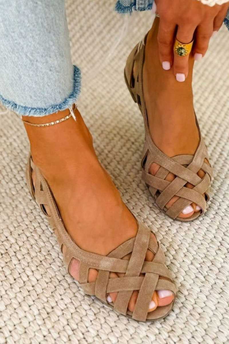 Stacey - Crisscross Knit Sandals