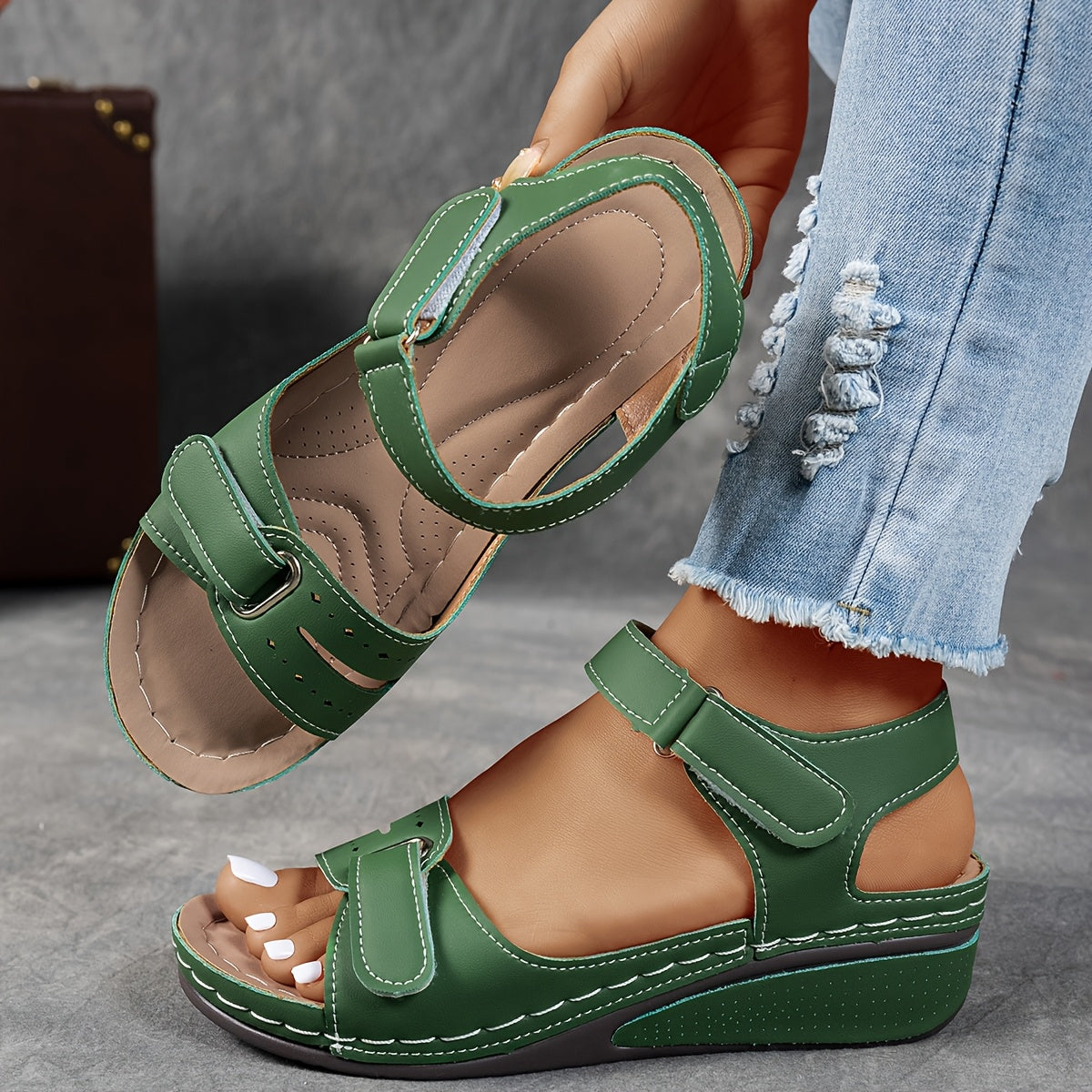 Vickie - Supportive Walking Sandals