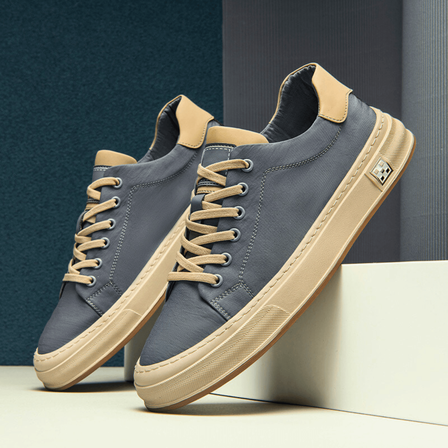 Marvik - Men's Contrast-Sole Sneakers