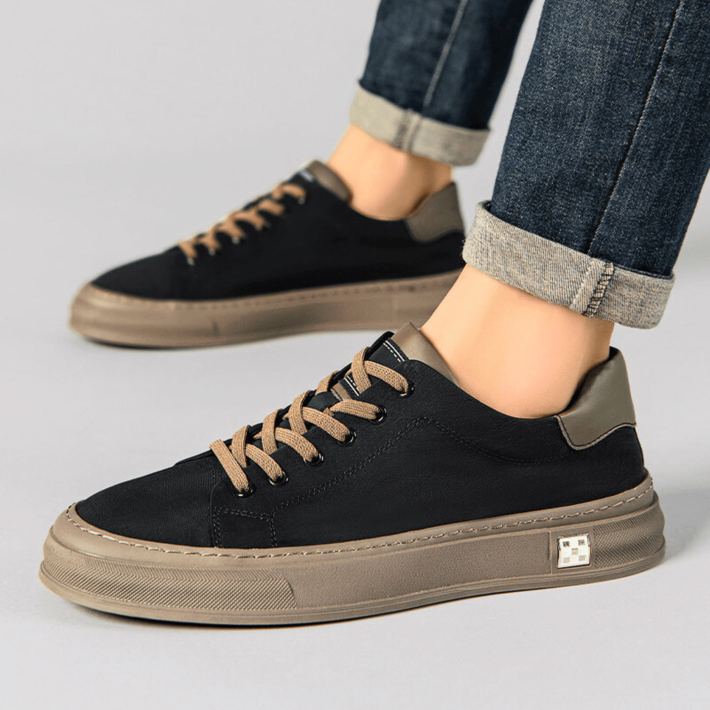 Marvik - Men's Contrast-Sole Sneakers